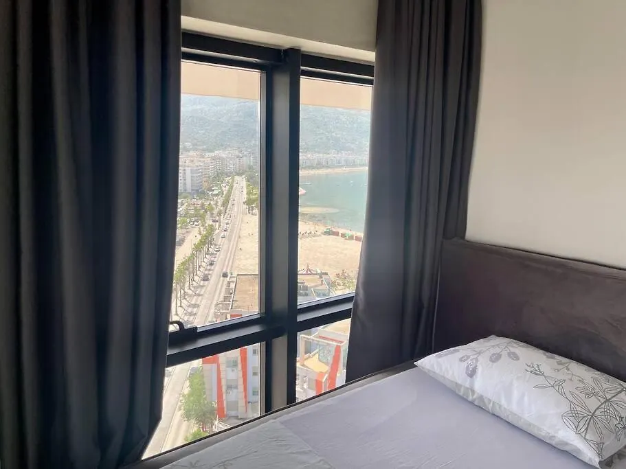 Nedi'S Loft: Pool Table And Sauna Apartment